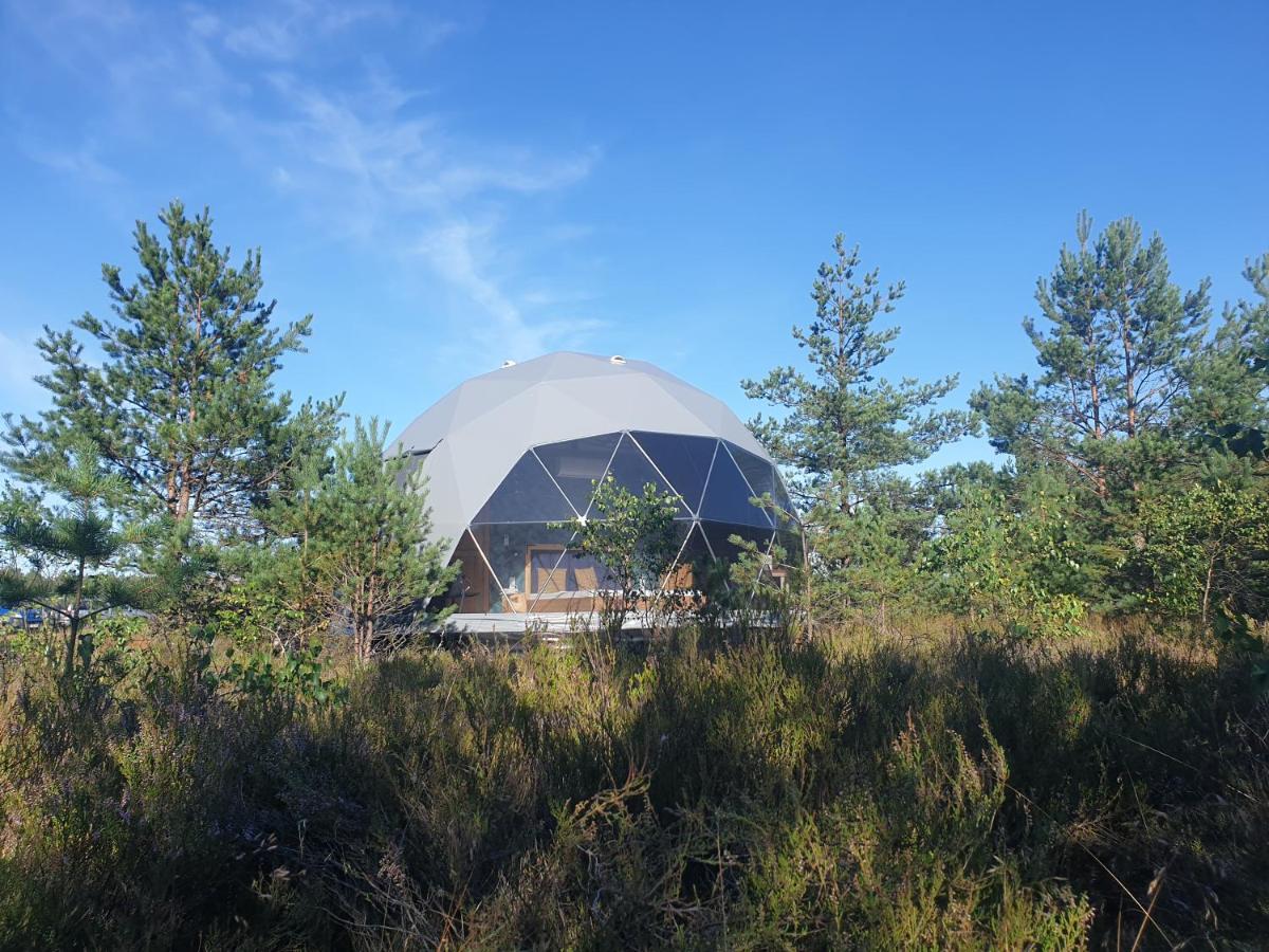 Podniebny Glamping Hotel Borsk Exterior photo