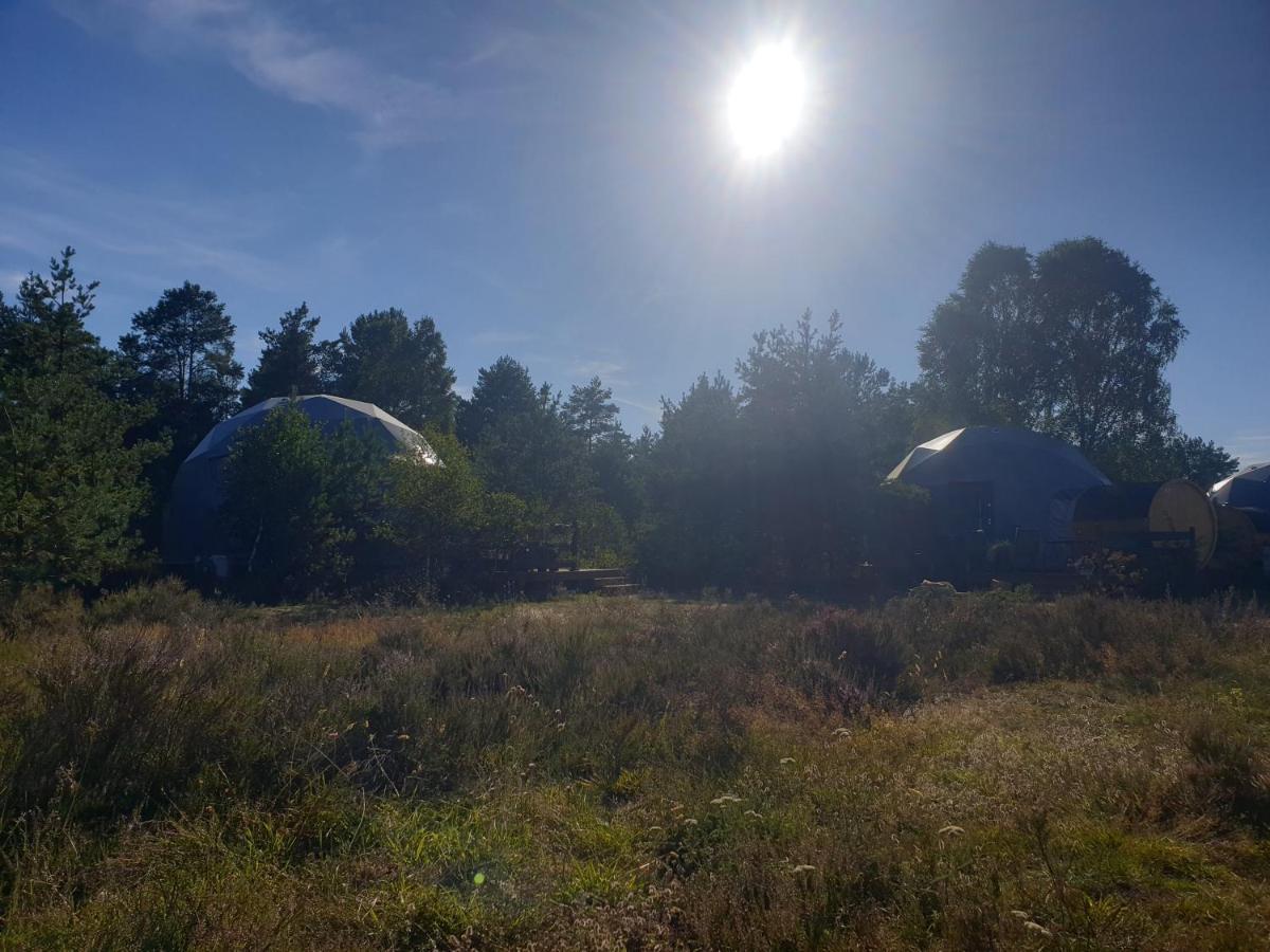 Podniebny Glamping Hotel Borsk Exterior photo