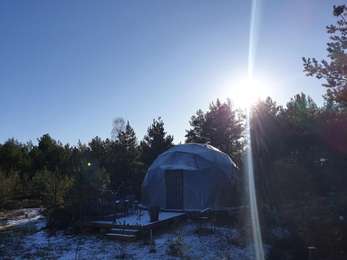 Podniebny Glamping Hotel Borsk Exterior photo