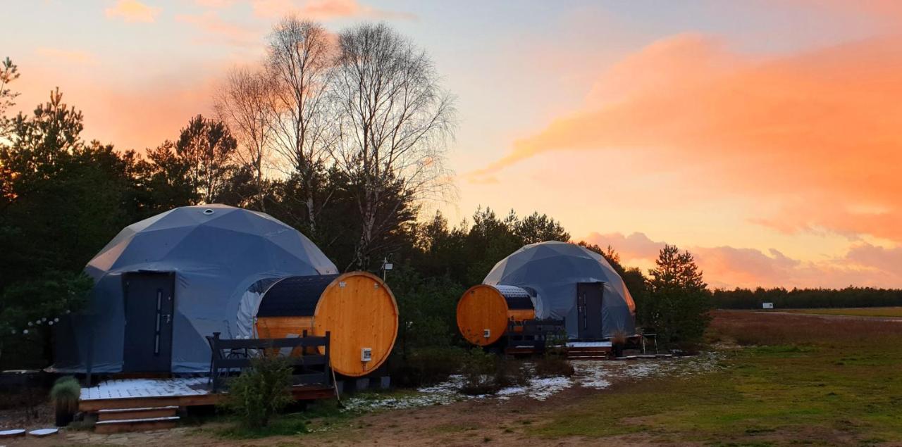 Podniebny Glamping Hotel Borsk Exterior photo
