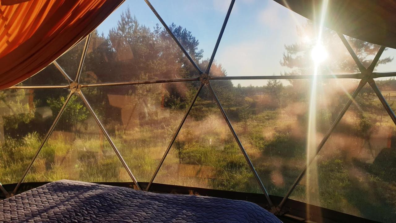 Podniebny Glamping Hotel Borsk Exterior photo