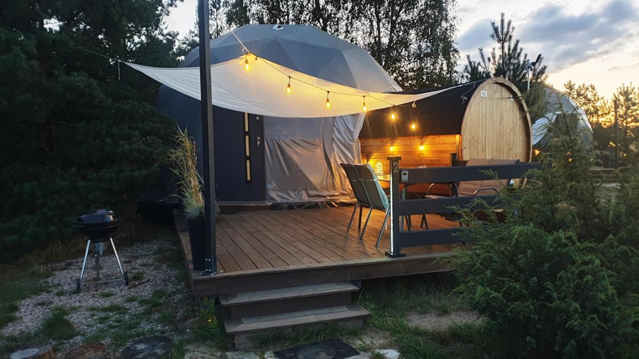 Podniebny Glamping Hotel Borsk Exterior photo